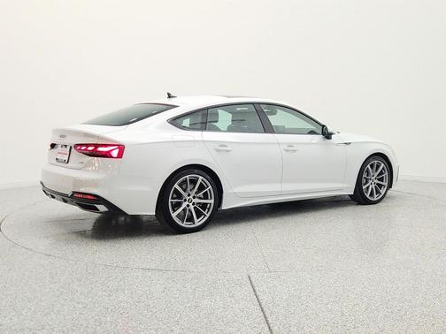 Glacier White Metallic 2025 Audi A5 Sportback 45 S Line Premium