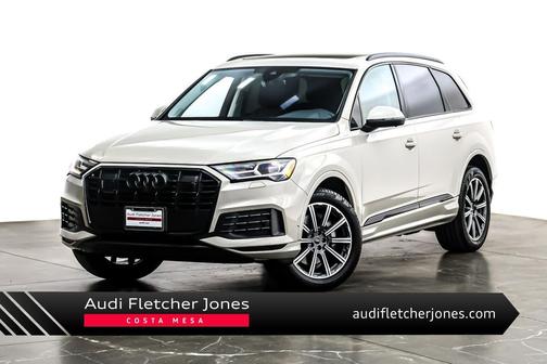 2023 Audi Q7 45 Premium Plus