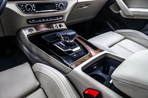 2023 Audi Q5 55 S line Prestige