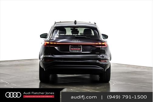 2025 Audi Q6 e-tron Premium quattro