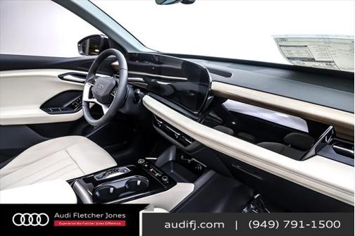 2025 Audi Q6 e-tron Premium quattro