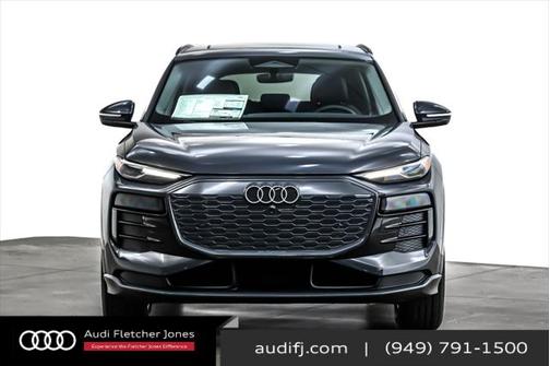 2025 Audi Q6 e-tron Premium quattro