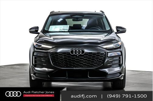 2025 Audi Q6 e-tron Premium quattro