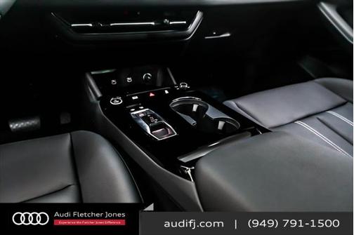 2025 Audi Q6 e-tron Premium quattro