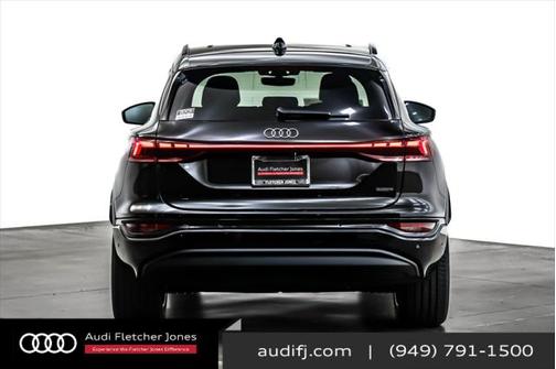 2025 Audi Q6 e-tron Premium quattro