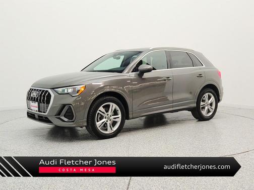 Chronos Gray Metallic 2020 Audi Q3 45 S line Premium