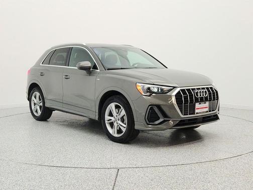 Chronos Gray Metallic 2020 Audi Q3 45 S line Premium