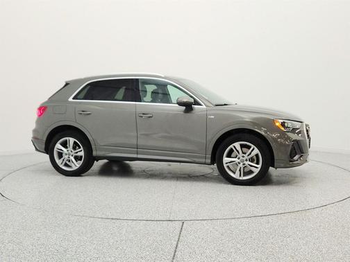 Chronos Gray Metallic 2020 Audi Q3 45 S line Premium