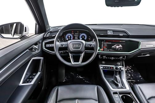 2025 Audi Q3 45 S line Premium Plus