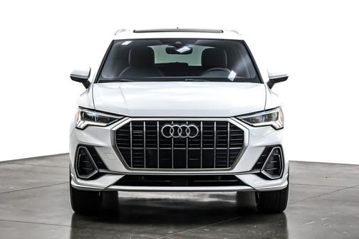 2025 Audi Q3 45 S line Premium Plus
