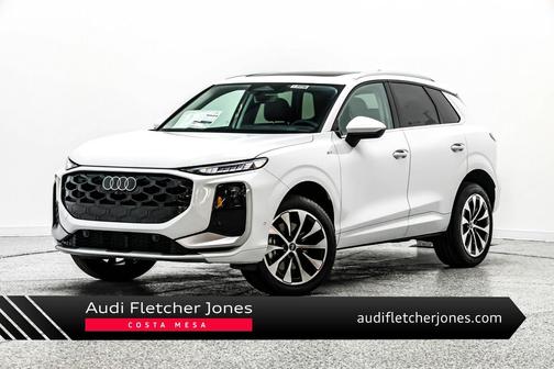 Glacier White Metallic 2026 Audi Q3 TFSI quattro S tronic