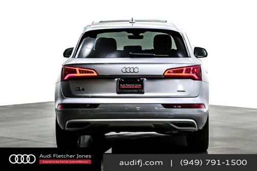 Photo 5 of 33 of 2019 Audi Q5 2.0T Premium Plus