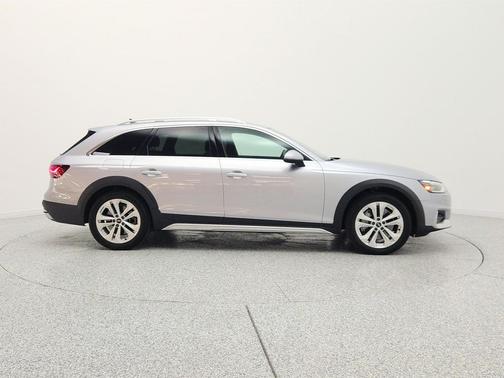 Florett Silver Metallic 2023 Audi A4 allroad 45 Premium Plus