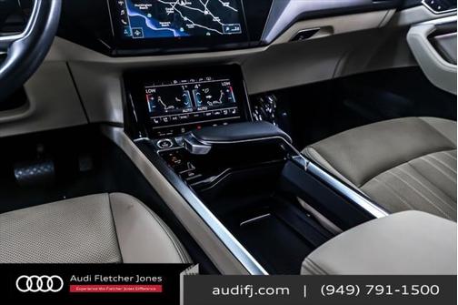 2024 Audi Q8 e-tron Premium Plus