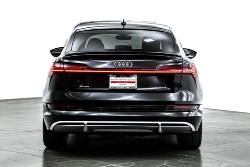 2022 Audi e-tron Sportback S line Premium