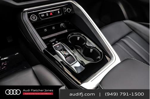 2025 Audi Q5 Premium