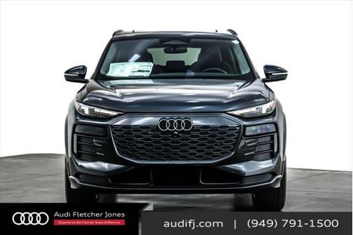 2025 Audi Q6 e-tron Premium Plus quattro