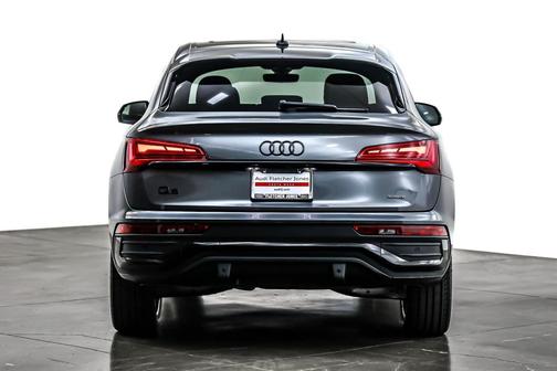 2023 Audi Q5 45 S line Prestige