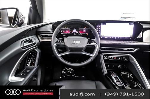 2025 Audi Q5 Premium