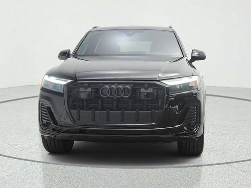 Mythos Black Metallic 2026 Audi Q7 45 Premium Plus
