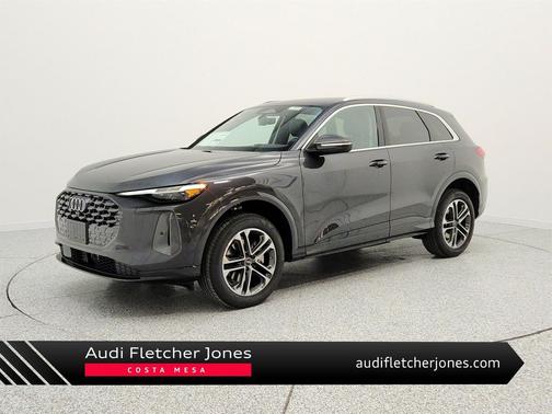 Tambora Gray Metallic 2026 Audi Q5 Premium Plus TFSI quattro S tronic