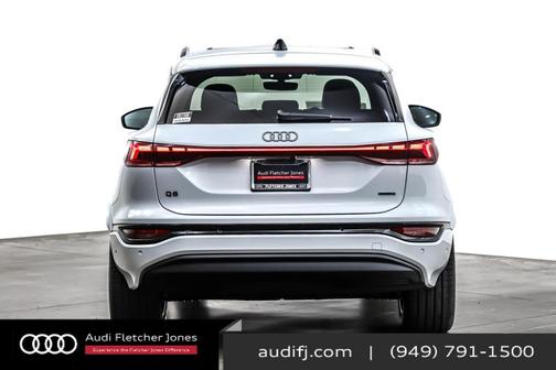2025 Audi Q6 e-tron Premium Plus quattro