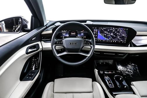 2025 Audi Q6 e-tron Premium Plus quattro