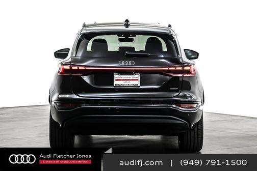 2025 Audi Q6 e-tron Premium Plus quattro
