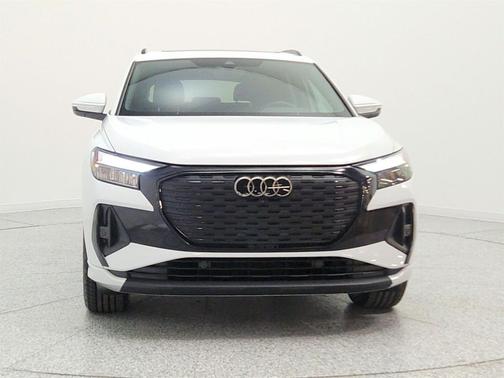 Glacier White Metallic 2023 Audi Q4 e-tron Premium Plus 50 quattro