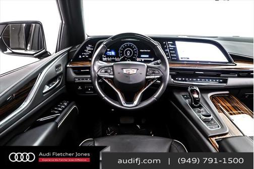 2024 Cadillac Escalade ESV Premium Luxury