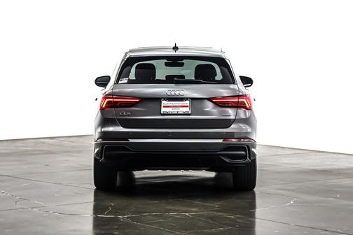 2025 Audi Q3 45 S line Premium Plus