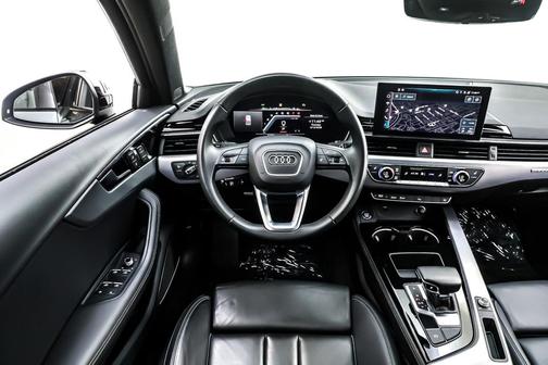 2023 Audi A4 45 S line Premium Plus