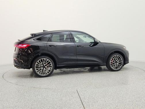 Mythos Black Metallic 2026 Audi SQ5 3.0T Prestige