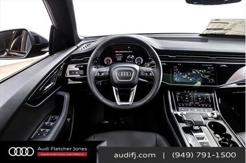 2025 Audi Q8 55 Premium Plus