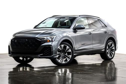 2025 Audi Q8 55 Premium Plus