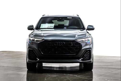 2025 Audi Q8 55 Premium Plus