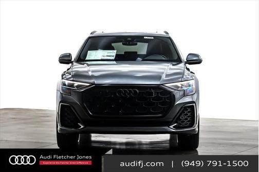 2025 Audi Q8 55 Premium Plus