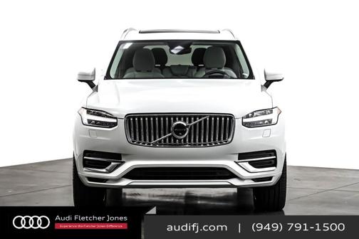 2025 Volvo XC90 Plug-In Hybrid T8 Ultra 7-Seater