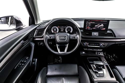 2022 Audi Q5 55 S line Premium