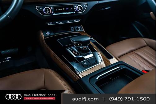 2022 Audi Q5 45 S line Premium Plus