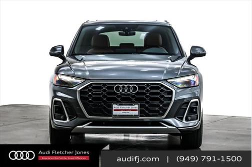 2022 Audi Q5 45 S line Premium Plus