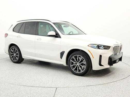 Alpine White 2025 BMW X5 PHEV xDrive50e