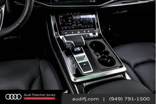 2025 Audi Q8 55 Premium Plus