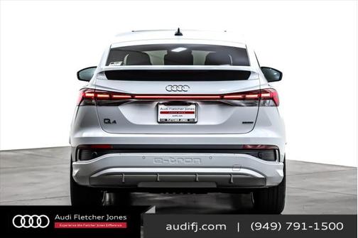 2025 Audi Q4 e-tron Sportback Premium 55 quattro