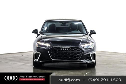 2023 Audi A4 45 S line Premium