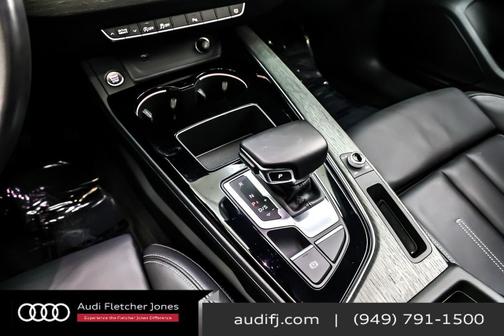 2023 Audi A4 45 S line Premium