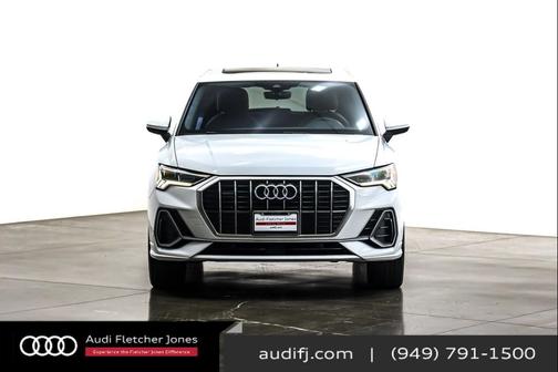 2023 Audi Q3 Premium 45 TFSI S line quattro Tiptronic