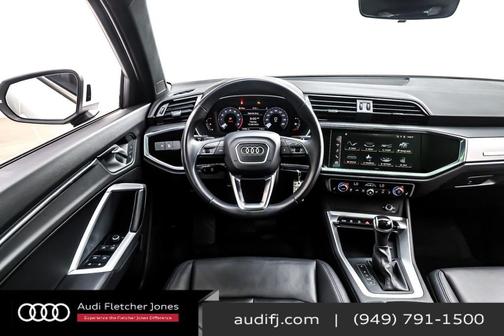 2023 Audi Q3 Premium 45 TFSI S line quattro Tiptronic