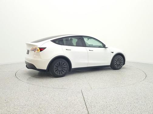 Pearl White Multi-Coat 2020 Tesla Model Y Long Range Dual Motor All-Wheel Drive