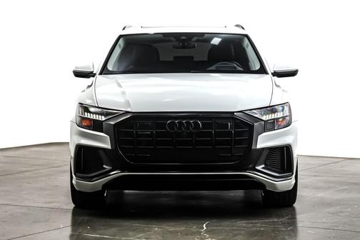 2023 Audi Q8 55 Prestige
